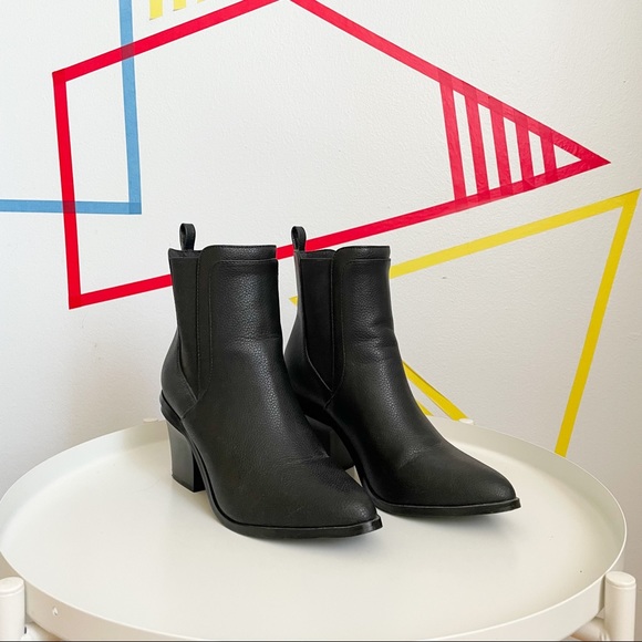 Matt & Nat Pointed Toe Black Boot - Picture 1 of 5
